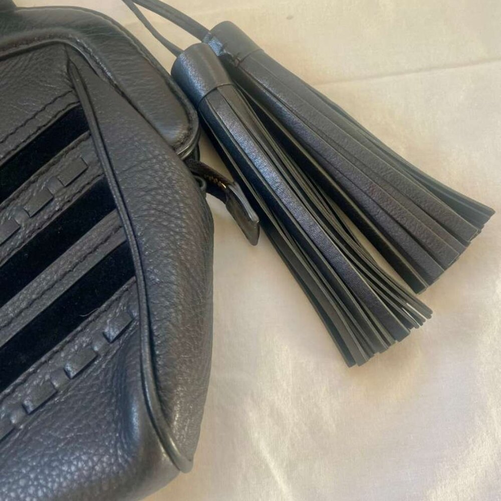 Isabella Fiore Black Leather Purse with Tassel Detail – 13x8.5” - Picture 4 of 9